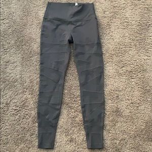 Lululemon size 8